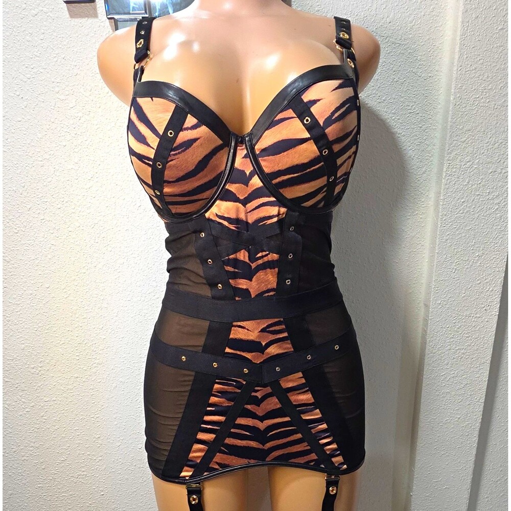 Honey Birdette